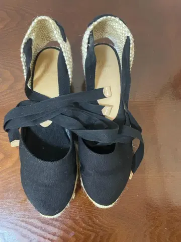 카스타니엘 CARINA 웨지솔 레이스업 슈즈 EU37