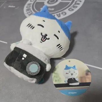치이카와 데스크탑에서 지켜보는 걸이형 봉제 인형 하치와레 카메라 택 포함