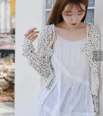 kastane 미니 꽃무늬 스퀘어 써멀 가디건