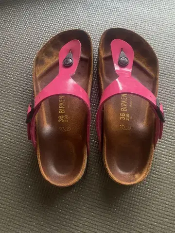 BIRKENSTOCK 버켄스탁 에나멜 샌들 36 기제