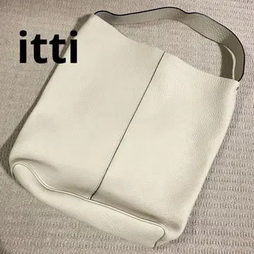 새상품급 itti 바게트 숄더 토트백 화이트 가죽