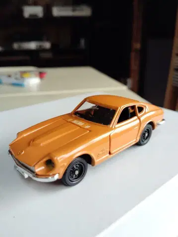 토미카 댄디 1/45 페어 레이디 Z432