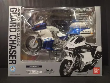 반다이 S.H.Figuarts 가면라이더 아기토 가드 체이서
