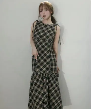 ANDMARY 그렌다 리본 장미 드레스 M