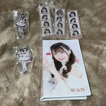 아토호무 카페 프리미엄 메이드 원 굿즈 세트
