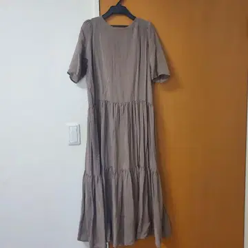 유니버설 티슈 원피스