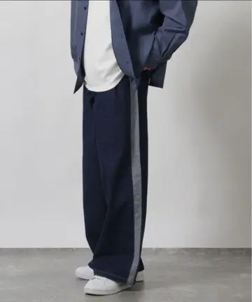 라코레 청바지 라인 데님 팬츠
