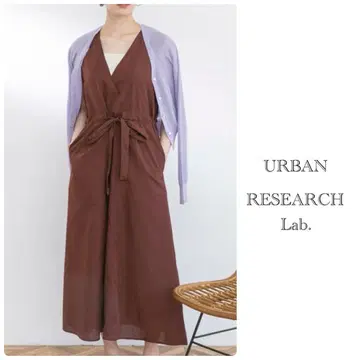 'UR TECH Smart Linen Touch' V 넥 원피스