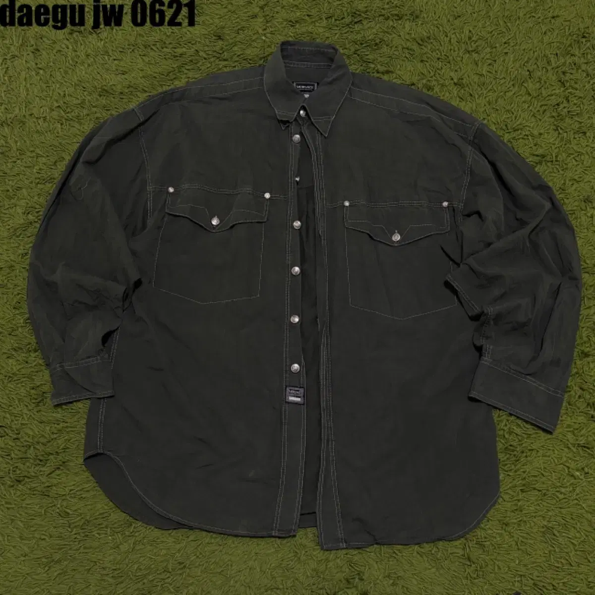 Versace shirt M, actual size 100-105