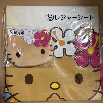 헬로키티 레저 시트 얼굴형 파우치