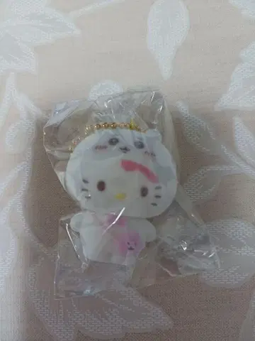 산리오 치이카와 (먼작귀) 콜라보 플로키 키링 키티