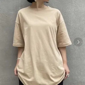 Beardsley 베이지 오버 사이즈 티셔츠
