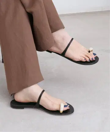 GIUSEPPE ZANOTTI 주세페 자노티 비쥬 샌들