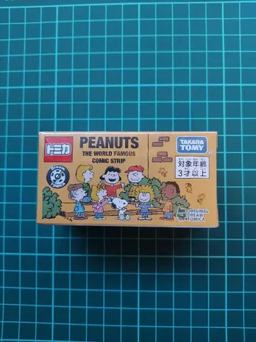 드림 토미카 PEANUTS 탄생 75주년 기념 SCHOOL BUS
