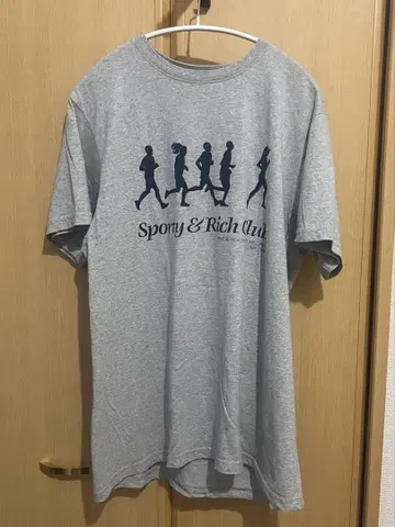 Sporty&Rich 티셔츠