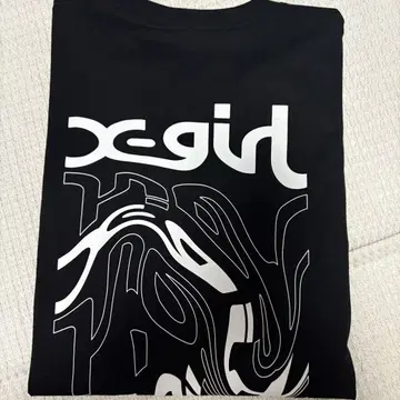 X-girl 티셔츠