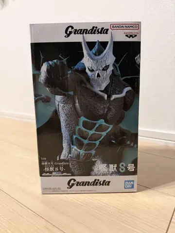 Grandista 괴수 8호 피규어