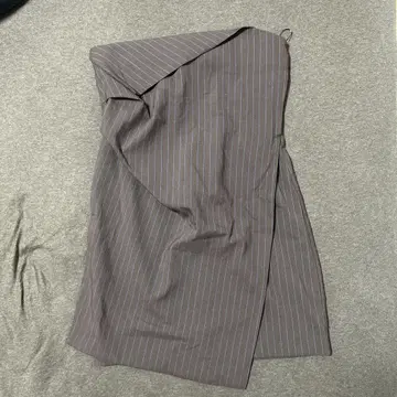 자라 브라운 스트라이프 타이트 스커트