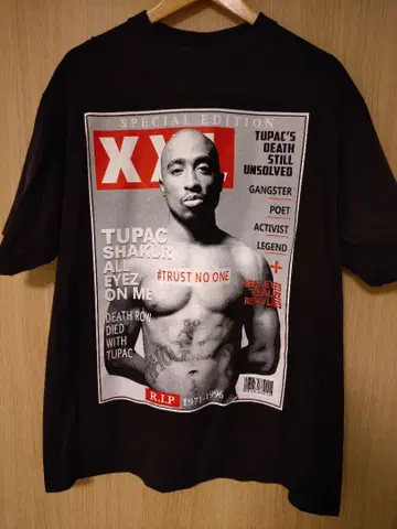 구제 의류 TUPAC SHAKUR 스페셜 에디션 티셔츠