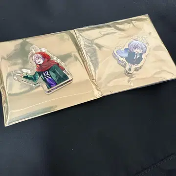 오라버니 티처 콜라보 카페 미니 아크릴 참 겨울