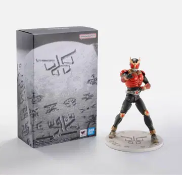 S.H.Figuarts 진골 조각 제법 초고대 전사 쿠우가 초 쿠우가 전