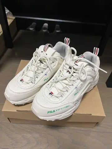 휠라 화이트 스니커즈 23.5cm