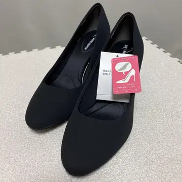 블랙 펌프스