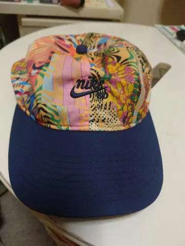 Nike 컬러풀 캡 Killing Floor