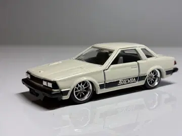 토미카 NISSAN SILVIA 2000 ZSE-X 개조