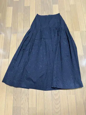 마우지 자카드 플레어 스커트