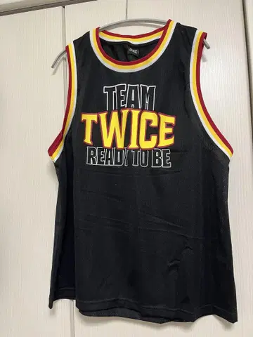 TWICE 메쉬 유니폼 채영