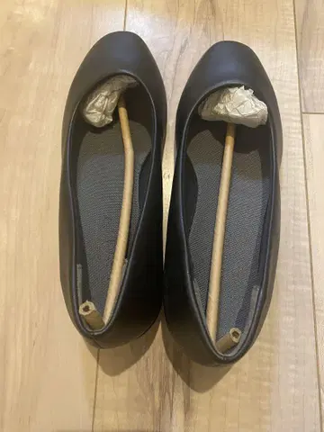 올데이 워크 펌프스 블랙 힐 3.5cm 3E ALD 2890