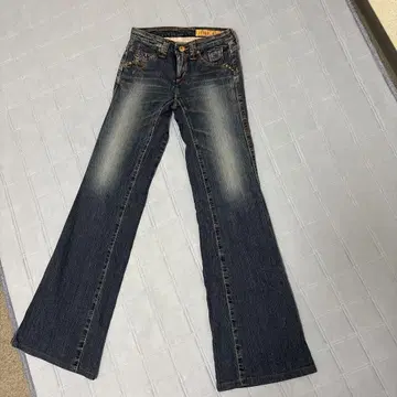 27x33 썸씽 비너스 청바지 부츠 컷 얇은 소재