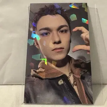 SEVENTEEN 버논 HAPPY BURSTDAY 유니버셜 라키드로