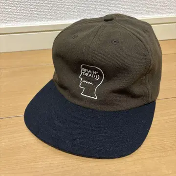 BRAIN DEAD 브라운 네이비 캡