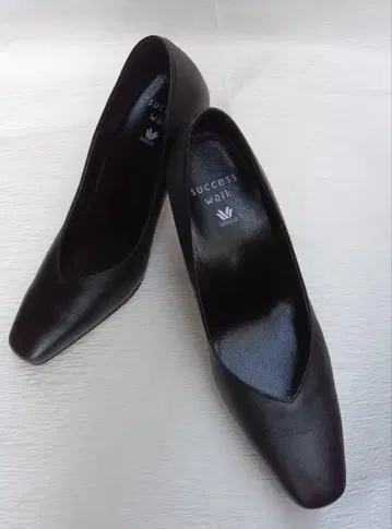 와코루 펌프스 성공 워크 우천 겸용 22EE 7cm 힐