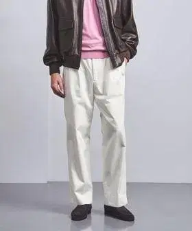 S 새상품 25ss UNITED ARROWS 드라이 와셔 2 플리츠 와