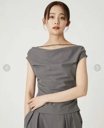 fray.id 아지메 드레이프 블라우스 / 워셔블, 주름 방지