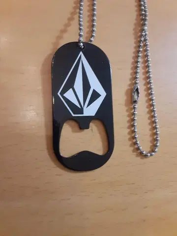 볼콤 Volcom 병따개 목걸이 도크 태그