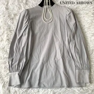 UNITED ARROWS 하이넥 볼륨 슬리브 블라우스 정가 17,000엔