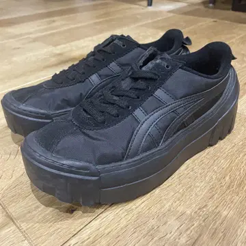 오니츠카타이거 데레게이션 청크 블랙 통굽