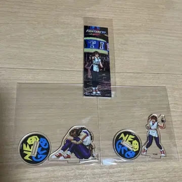 KOF 유리 사카자키 아크릴 스탠드 2종 세트 & 덤