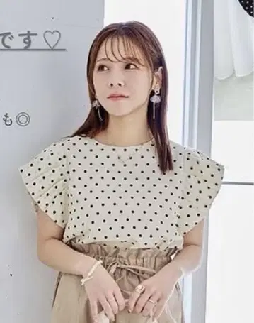 미사용 새상품 시마무라 talbyyumi 도트 블라우스