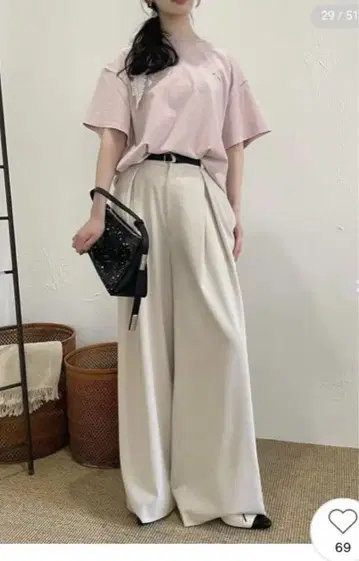 LILY BROWN 벨트 포함 턱 팬츠
