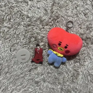 BTS V 아크릴 스탠드 TATA 봉제 인형 마스코트 세트