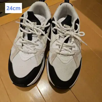 푸마 스니커즈 24cm