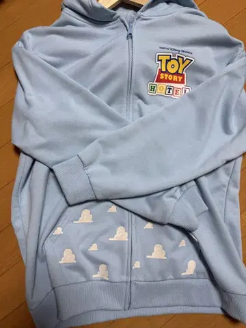 토이스토리 호텔 후드티