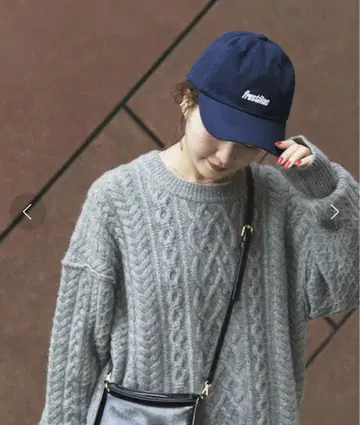 frostline EMB CAP 네이비