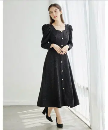 tocco closet 펄 장식 버튼이 달린 라메 트위드 원피스
