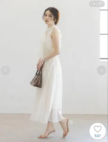SNIDEL 백 리본 쉬폰 원피스 화이트